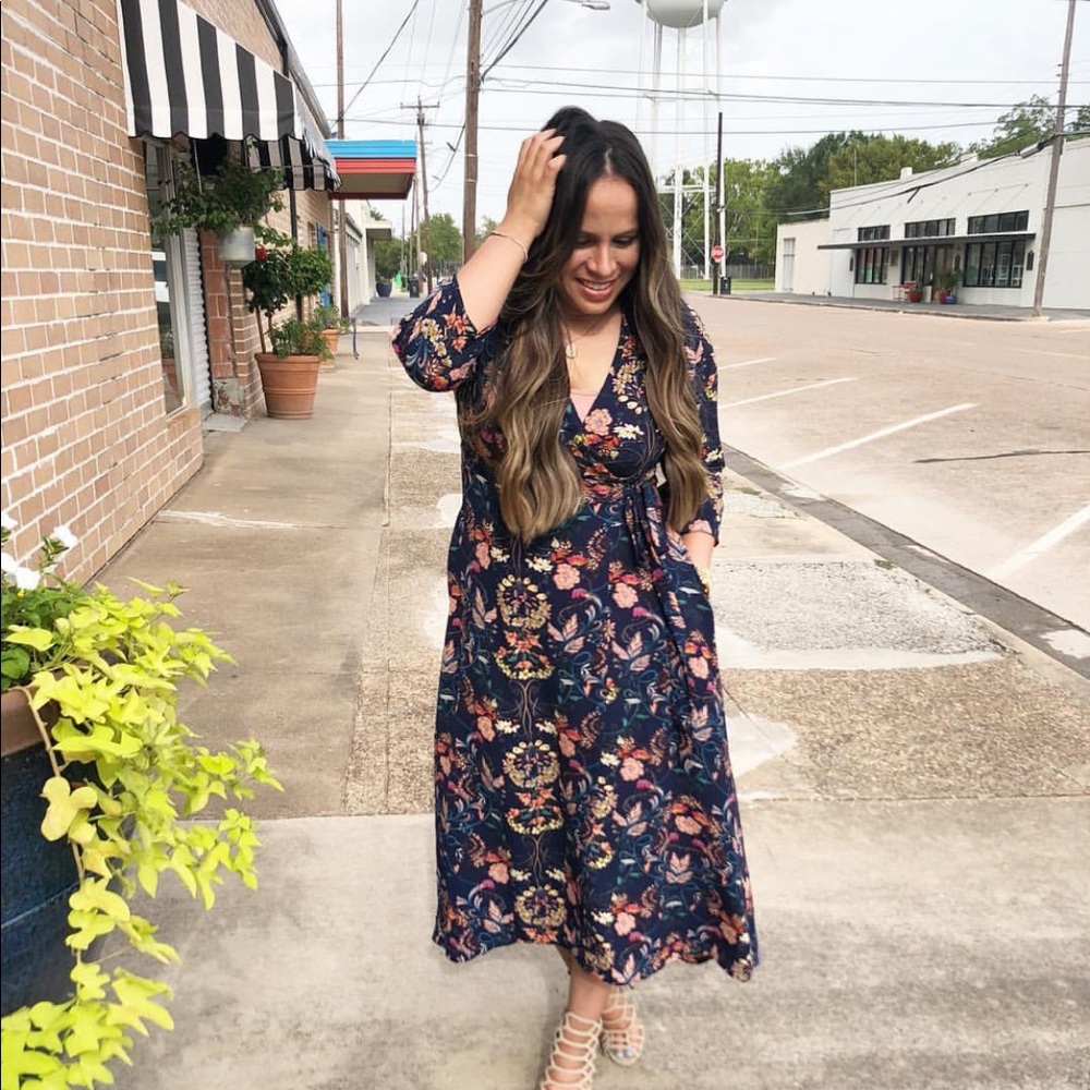 Hayden Los Angeles Floral Dress